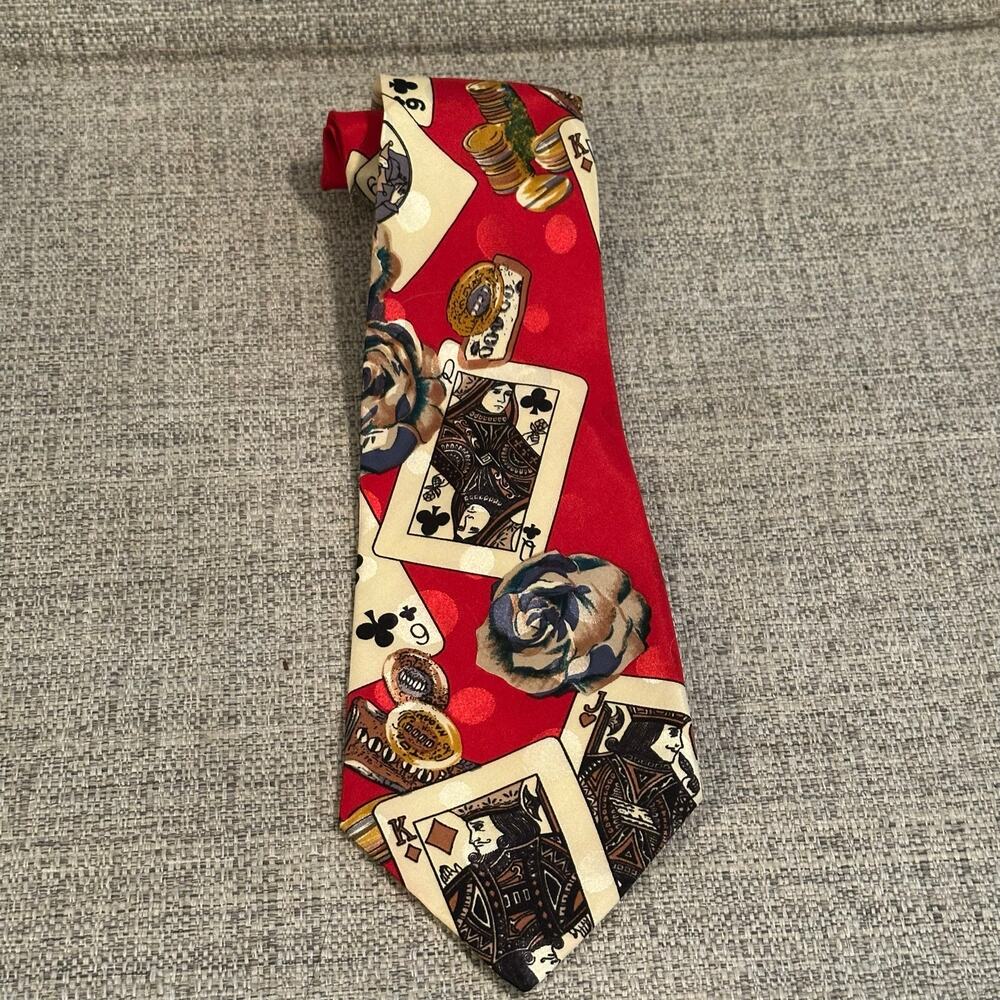 François Handmade Diamond Silks tie vibrant red w/ cards & poker chip pattern